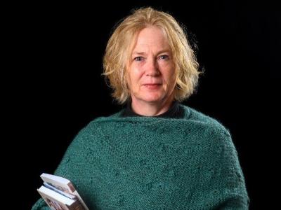 Camilla, bibliotekar og strikkebogsentusiast 